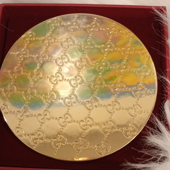 Gucci Gold Compact Mirror - Picture 9 of 10